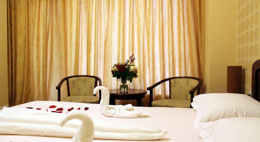 Hotel Cristal Navodari Luaran gambar